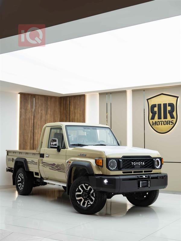 تويوتا لاند كروزر 70 بيك اب 2025 للبيع في العراق - اربيل